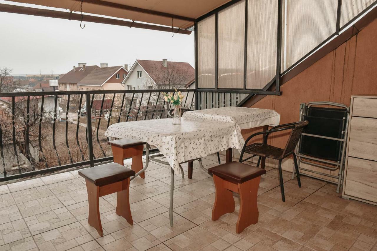 Vila Delia Hotell Oradea Exteriör bild